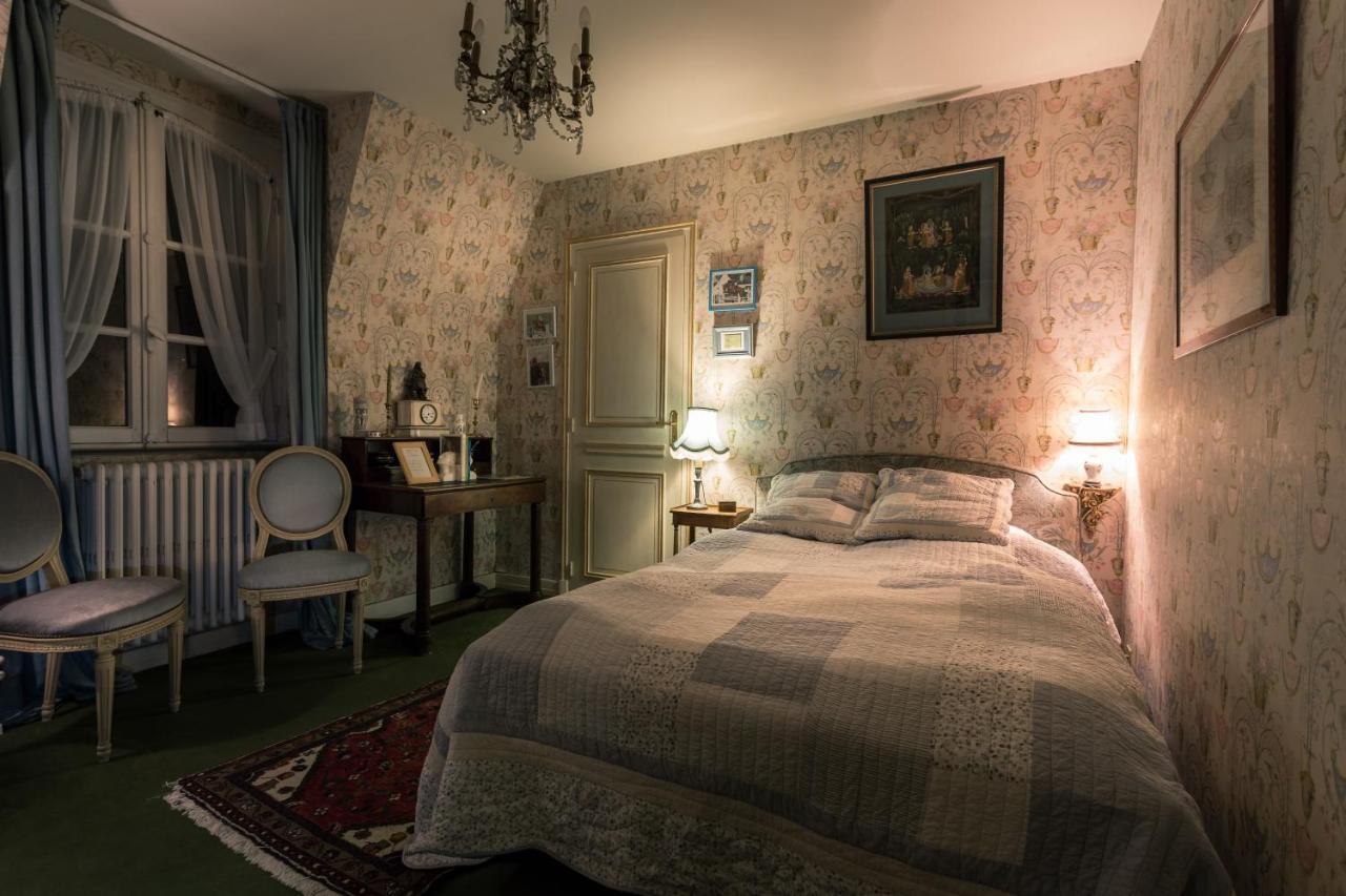 Le Kino Panorama Bed and Breakfast Vic-sur-Cère Exteriör bild