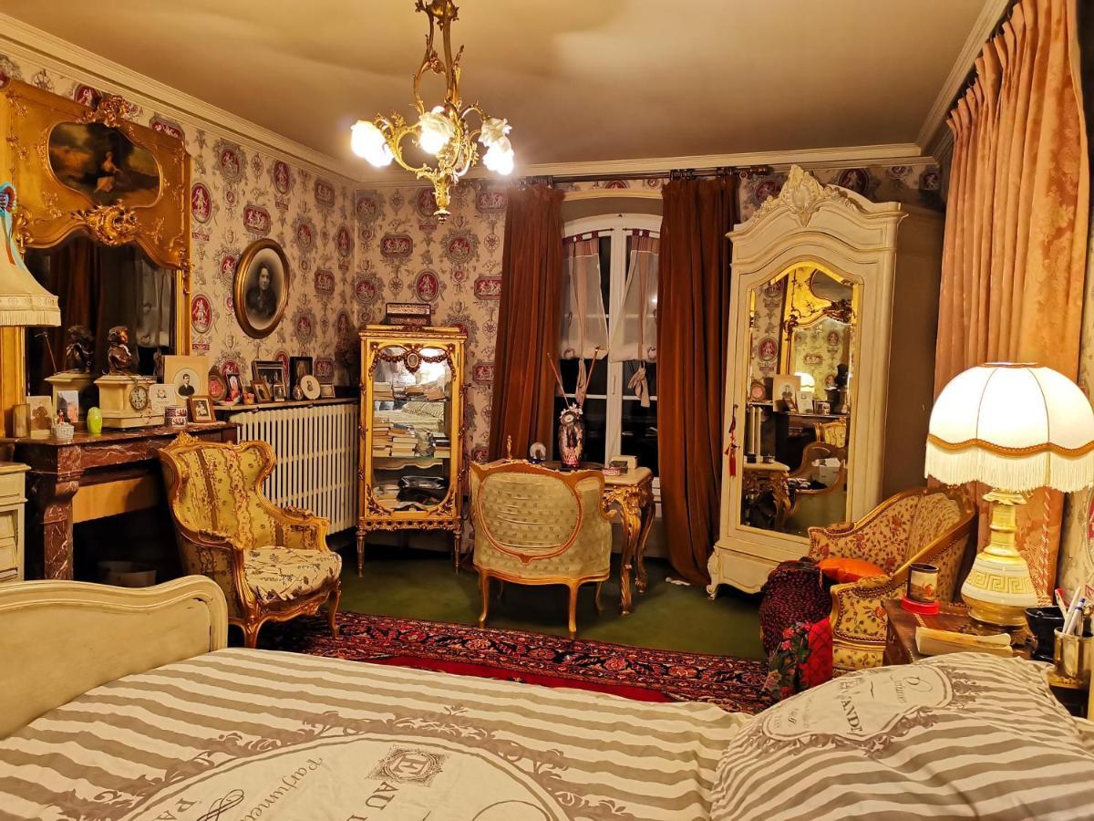Le Kino Panorama Bed and Breakfast Vic-sur-Cère Exteriör bild