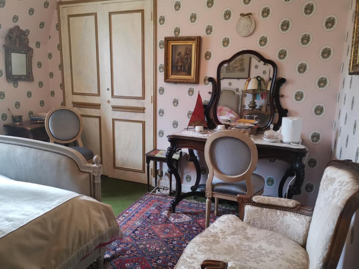 Le Kino Panorama Bed and Breakfast Vic-sur-Cère Exteriör bild