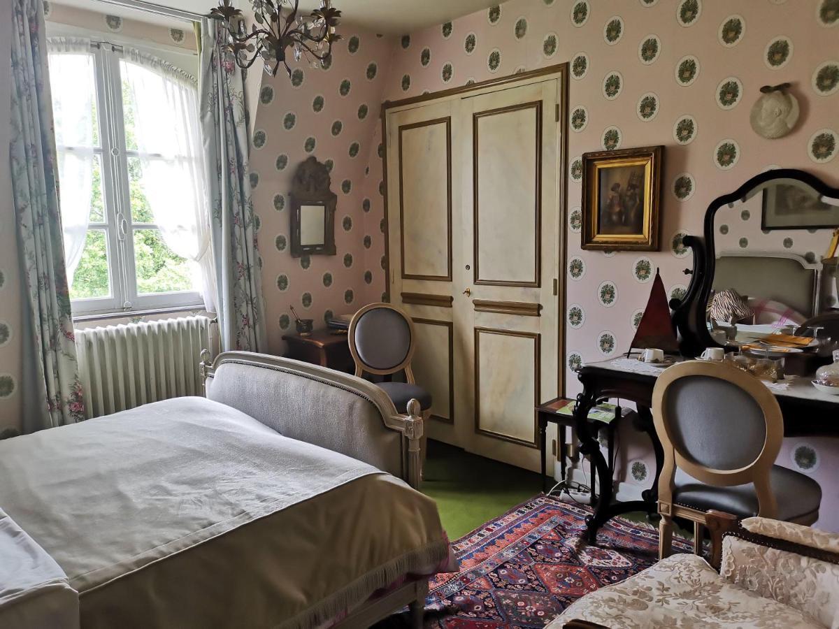 Le Kino Panorama Bed and Breakfast Vic-sur-Cère Exteriör bild